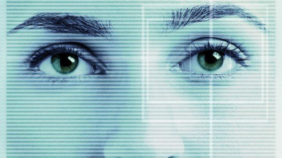 Οι φωτογραφίες στο Facebook μπορούν να σας μαρτυρήσουν στην πραγματική ζωή image