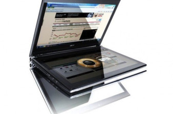 Acer Iconia dual screen laptop: Βραβεύτηκε ως το κορυφαίο gadget της CES 2011 image
