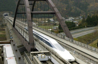 Η υπερταχεία μαγνητικής αιώρησης (maglev) της Ιαπωνίας διέλυσε το προηγούμενο ρεκόρ ταχύτητας με 590km/h [Video] image