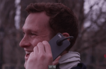 Το iPhone είναι σαν μια νέα σύντροφο... [Video] image