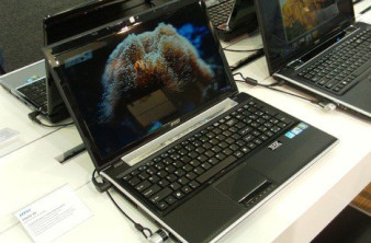 3D notebooks FR600/CX623 από την MSI image