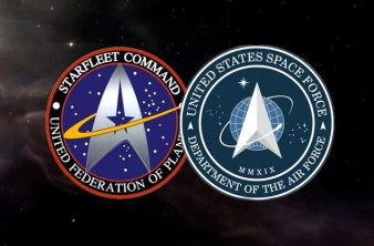 Ο Donald Trump αποκαλύπτει τη Space Force με logo....Star Trek! image
