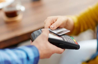 Viva Wallet: Αυξάνει το όριο ανέπαφης συναλλαγής στα €50 στην Ελλάδα image