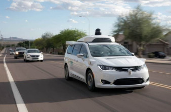 Waymo: Διαθέσιμη για το κοινό η υπηρεσία ταξί με αυτόνομα οχήματα image
