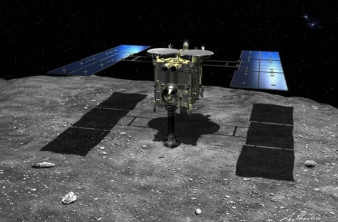 JAXA: Πρώτες εικόνες από τα δείγματα που συνέλεξε το Hayabusa2 από τον αστεροειδή Ryugu image