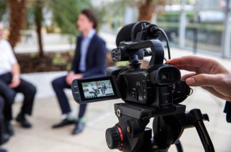 Canon XA45: Φορητή βιντεοκάμερα 4Κ με δυνατότητες επαγγελματικής καταγραφής image