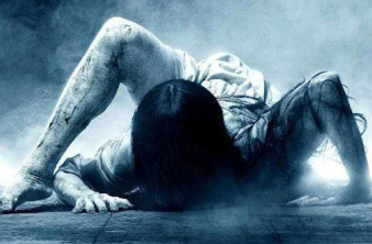Το κοριτσάκι από το θρίλερ "The Ring" βγαίνει από την τηλεόραση σου χάριν στην επαυξημένη πραγματικότητα...[Video] image