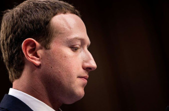 Zuckerberg: Ο λογαριασμός του στα θύματα της Cambridge Analytica, το GDPR θα εφαρμοστεί σε όλο τον κόσμο image