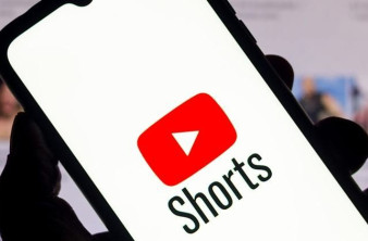 YouTube Shorts: Μοιράζει $100 εκατ. στους δημιουργούς image