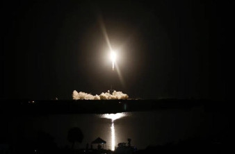 SpaceX: Έγραψε ιστορία με την πρώτη τουριστική πτήση της image