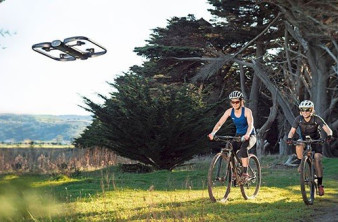 Skydio R1: Το εξυπνότερο drone με τεχνολογία τεχνητής νοημοσύνης σε ακολουθεί παντού, αλλα... [Video] image