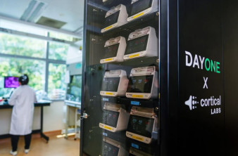 Βιολογικό Data Center: Η Cortical Labs ενσωματώνει ανθρώπινους νευρώνες σε AI servers