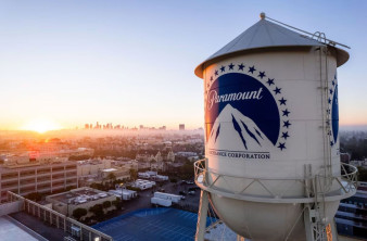 Παγώνει το mega-deal των $111 δισ. μεταξύ Paramount και Warner Bros. Discovery έως το 2027