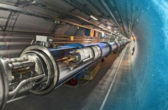 Pentaquark: Ανακαλύφθηκε νέο σωματίδιο που αποτελείται από 5 quarks χάριν στον LHC image
