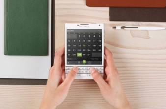 BlackBerry Passport: Το τετράγωνο smartphone σε demo video image