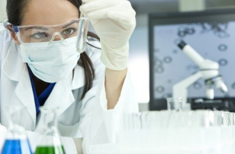 Ερευνητές ανακάλυψαν το μόριο που οδηγεί τα καρκινικά κύτταρα σε "αυτοκτονία"! image