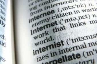 Facebooking, Twitterer και Bashtag: Επίσημες λέξεις στο Collins Dictionary image