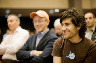 Aaron Swartz: Αυτοκτόνησε το ιδρυτικό μέλος του Reddit και σημαντικότατος "hackτιβιστής" σε ηλικία 26 ετών image