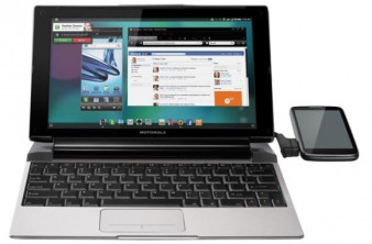 Motorola Lapdock 100, ανακοινώθηκε επίσημα η νέα βάση image