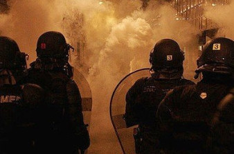 Οι Anonymous επιτίθενται σε εταιρεία παραγωγής δακρυγόνων! image