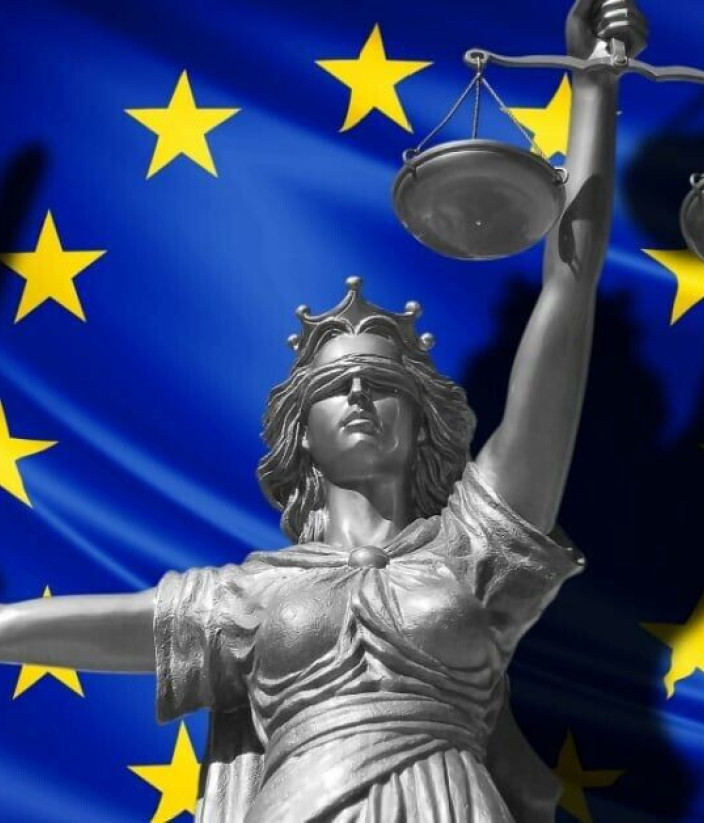 Chat Control: Πέρασε η παρακολούθηση συνομιλιών παρά την καταψήφιση από τους Ευρωβουλευτές