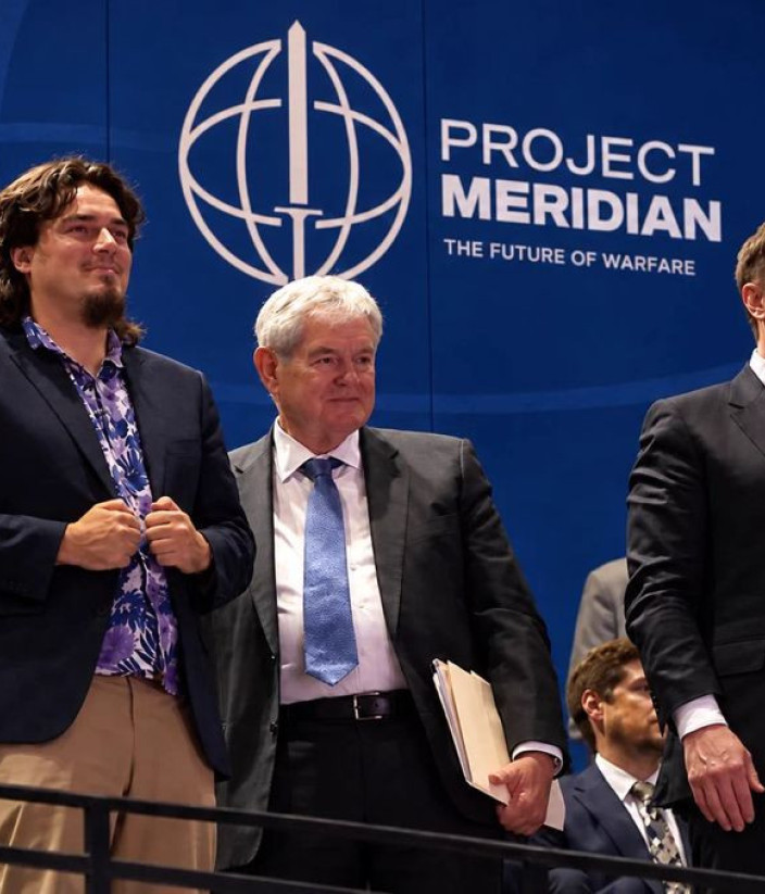 Project Meridian: Το Πεντάγωνο παραδίδει τον πολεμικό σχεδιασμό στους Elon Musk και Palmer Luckey