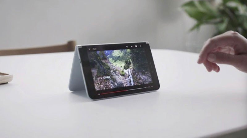 Microsoft Surface Duo: Η τεράστια έκπληξη είναι ένα dual-screen Android smartphone! | 