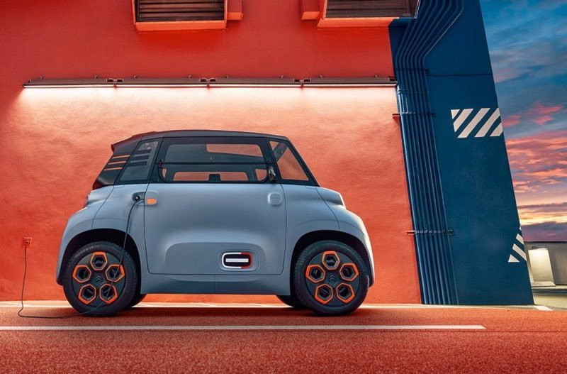 Citroën Ami: Το ηλεκτρικό διθέσιο που οδηγείς χωρίς δίπλωμα με €19.99/μήνα | 