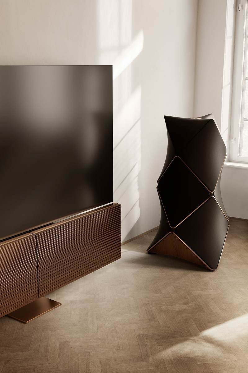 Beovision Harmony:  Το νέο σύστημα ήχου και εικόνας με 88'' OLED TV | 
