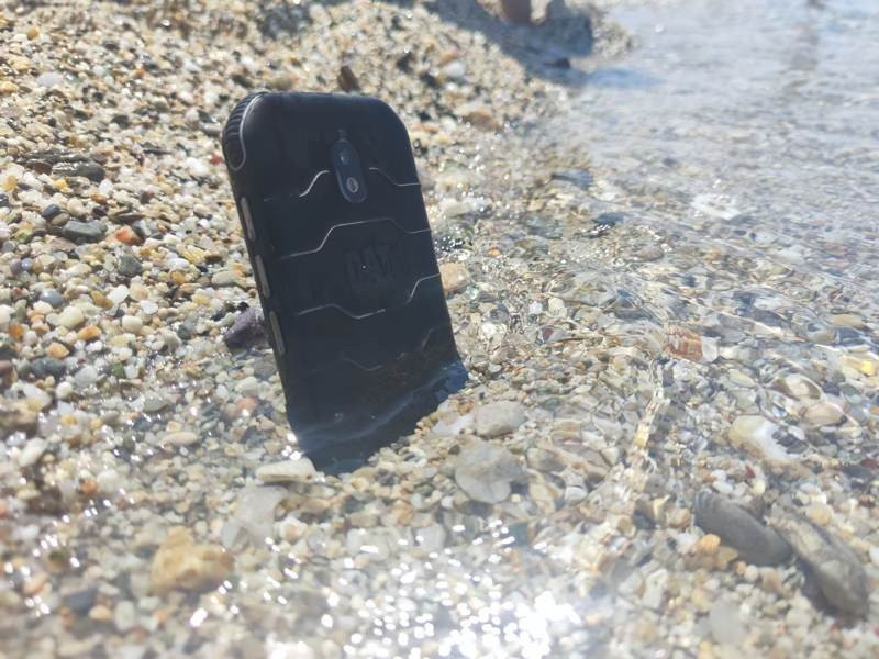 CAT S42 Review | 