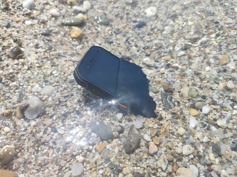 CAT S42 Review | 