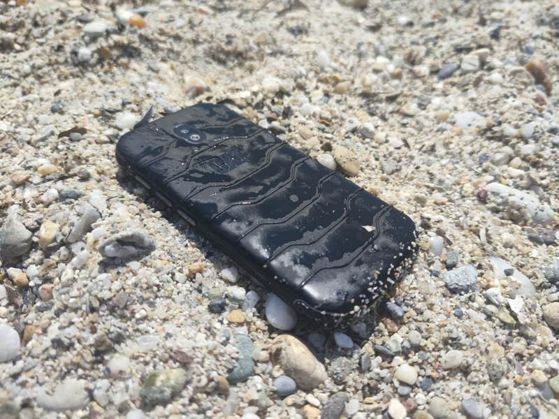CAT S42 Review | 