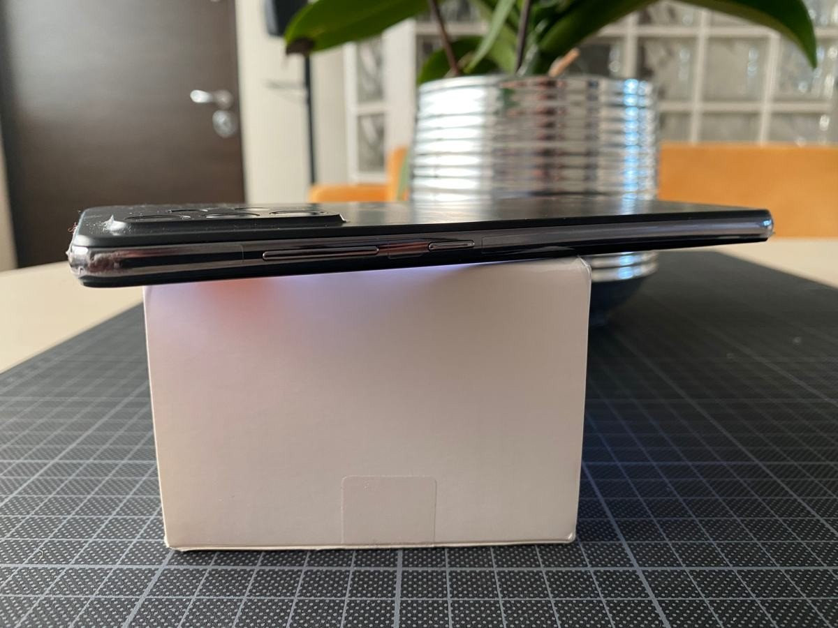 Samsung Galaxy A52s 5G Review: Μικρές βελτιώσεις για το αξιόλογο mid-range | 